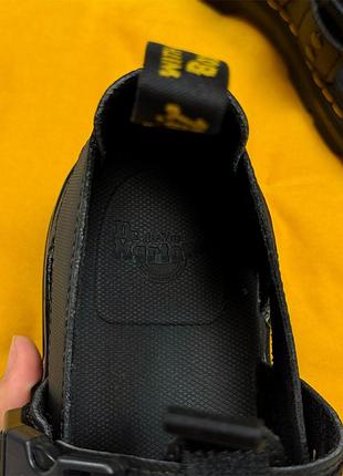 Чорні сандалі dr. martens pearson оригінал 8