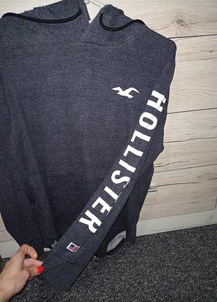Пуловер чоловічий hollister трикотажний, сіро-синього колору.s-ка.
