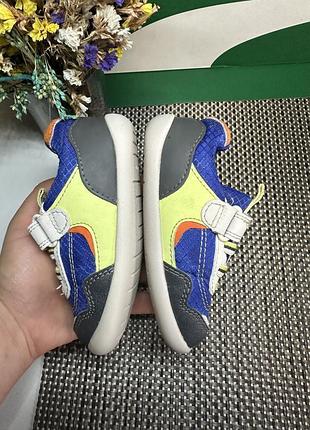 Оригинальные кроссовки clarks 4