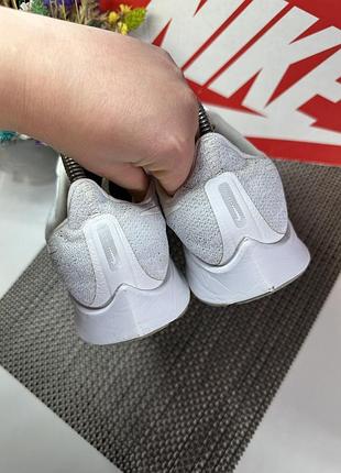 Оригінальні кросівки nike 6