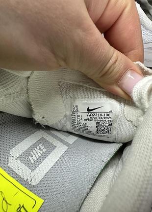 Оригінальні кросівки nike 7