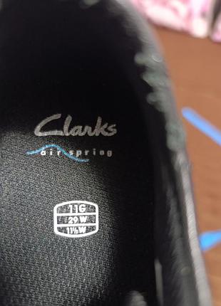 Туфлі для хлопчика clarks чорні 3