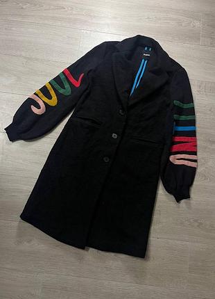 Женское шерстяное пальто desigual