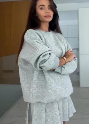 Костюм с юбкой