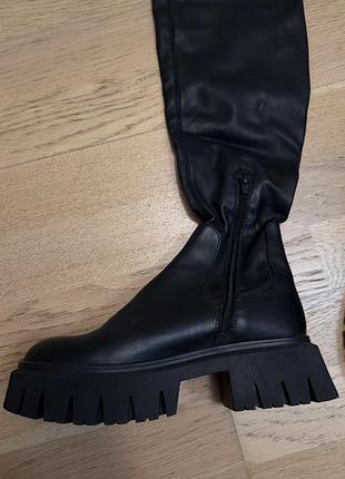 Ботфорти жіночі zara чорні 3