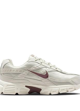 Кроссовки женские nike wmns initiator кремовые