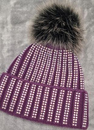 Шапка жіноча зимова фіолетова з помпоном
