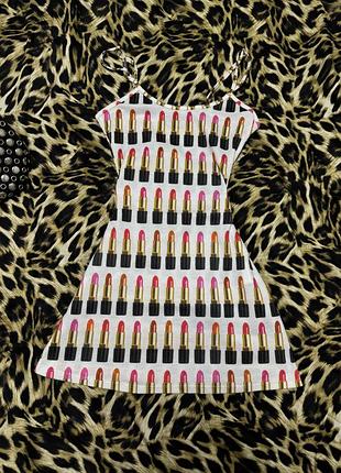 Коротка міні сукня майка трапеція з помадами dollskill y2k omighty juicy couture edhardy