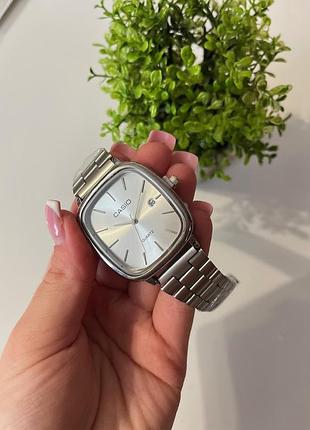 Мужские часы casio quartz grey — кварцевый, серый корпус, серый циферблат, металлический браслет