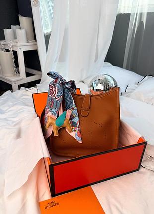 Hermes evelyne brown