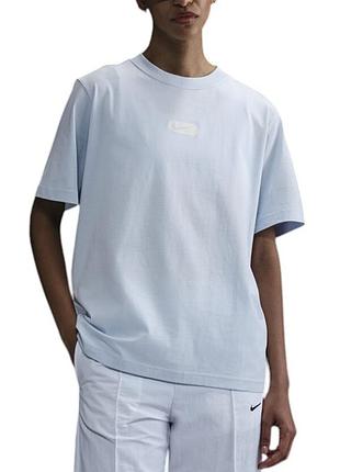 Футболка жіноча nike w nsw club ss tee oc swoosh блакитна