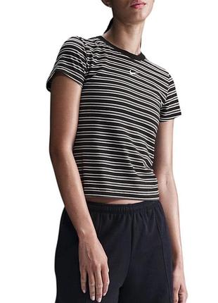 Футболка жіноча nike w nsw nk chll knt tee pnx чорна