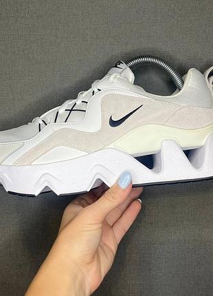 Кроссовки nike 42 р