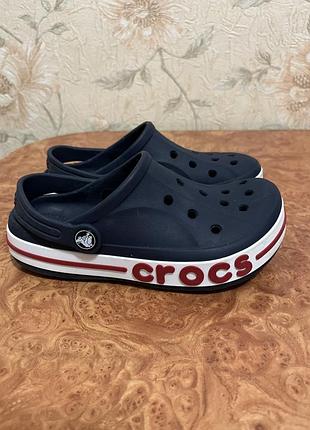 Сабо для хлопчиків crocs сині з білою підошвою