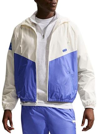 Ветровка мужская nike m nk wr gfx wvn jkt молочная