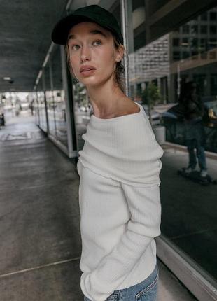Жіноча мʼяка кофта лонгслів в рубчик zara розмір s m