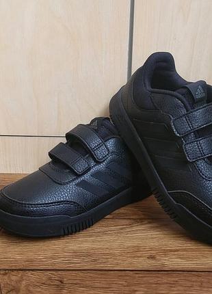 Кроссовки adidas 33,5 размер