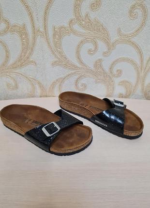 Подростковые шлепанцы birkenstock madrid 1 оригинал 33 размер