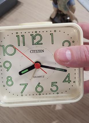 Годинник будильник citizen quartz