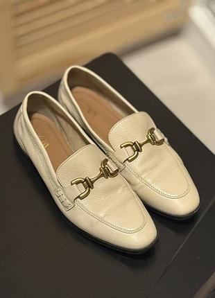 Лофери жіночі zara бежеві шкіряні