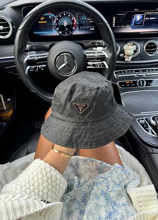 Панама prada