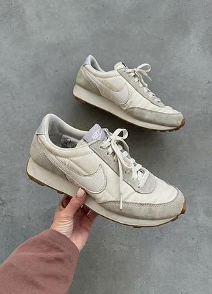 Повседневные кроссовки nike daybreak
