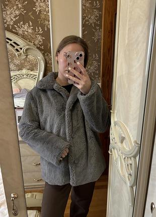 Шуба жіноча сіра 3