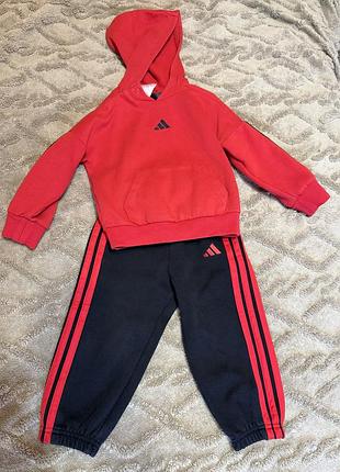 Дитячий спортивний костюм adidas