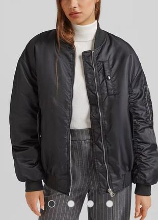 Курточка bershka
