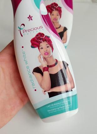 Лосьон для тела увлажняющий для выравнивание тона кожи precious perfect radiance white 2