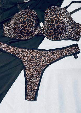 Комплект жіночої білизни primark леопардовий 90d, 95c трусики l