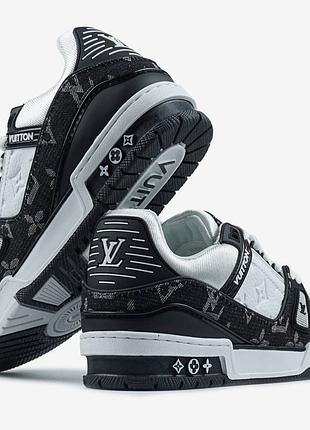 Louis vuitton trainer white black 5