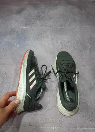Кросівки жіночі adidas зелені, розмір 38, текстиль