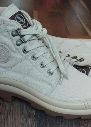 Оригінальні трекінгові черевики aigle tenere2 4