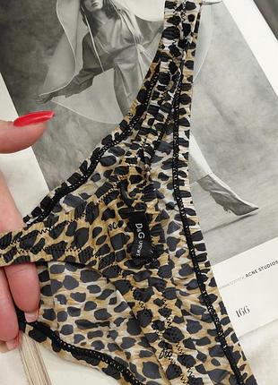 Трусики стринги в принт лео d&g 3