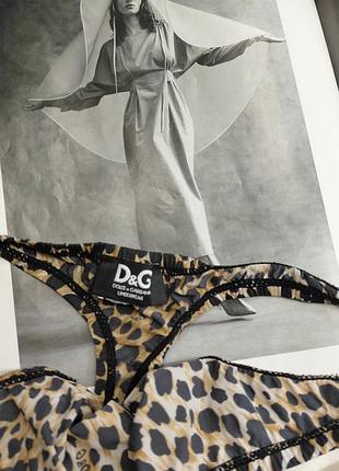 Трусики стринги в принт лео d&g 2