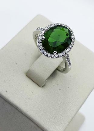 Кольцо серебряное с изумрудом 18 3,02 г