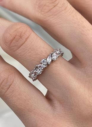 Серебряное женское кольцо с кубическим цирконием 925 проба 18.5