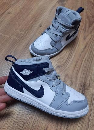 Высокие кеды кроссовки nike air jordan 1 mid хайтопы ботинки