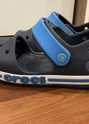 Босоніжки та сандалі для хлопчика crocs сині