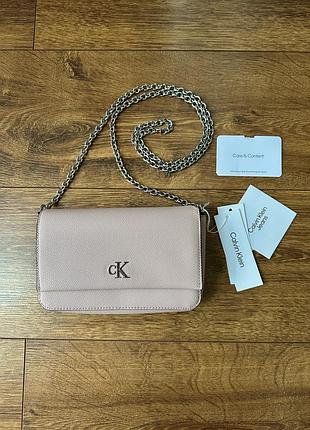 Нова оригінальна сумочка клатч calvin klein minimal monogram