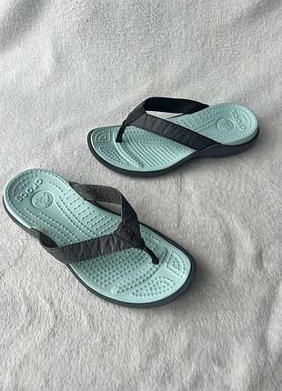 Вьетнамки фирмы crocs размер m 6 (наш 37-38 размер) по стельке 24,5 см.