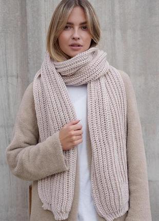 Жіночий теплий в'язаний шарф without carry beige