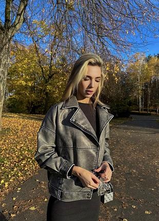 Куртка з еко шкіри