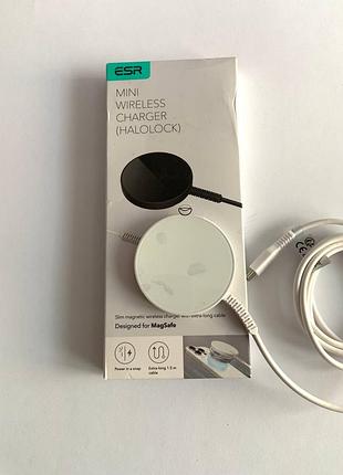 Зарядний пристрій esr mini wireless charger (halolock) magsafe