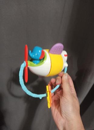 Погремушка fisher-price самолетик 2