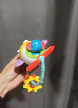 Погремушка fisher-price самолетик 7