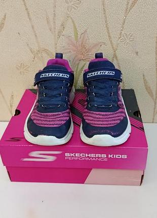 Дитячі кросівки skechers kids go run 650. оригінал. розмір 31
