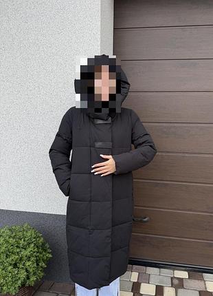 Пальто жіноче зимове чорне стьобане