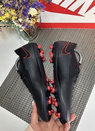Оригінальні копки nike new 6
